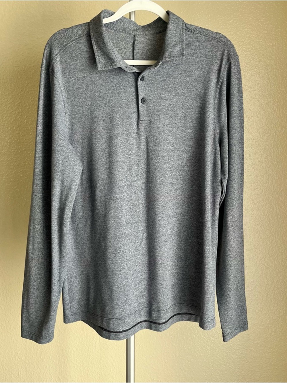 Lululemon Evolution Long-Sleeve Polo Shirt Grey Size L